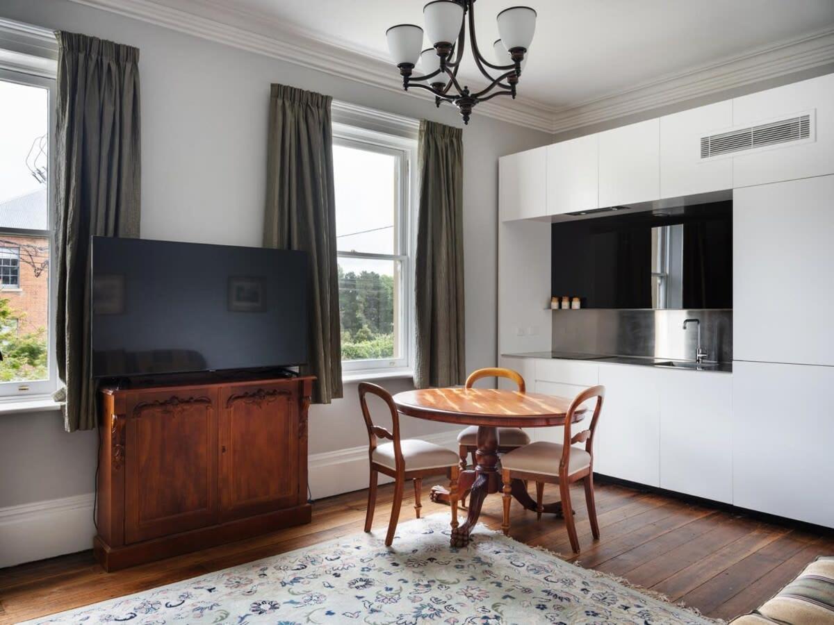 The Drawing Room هوبارت المظهر الخارجي الصورة